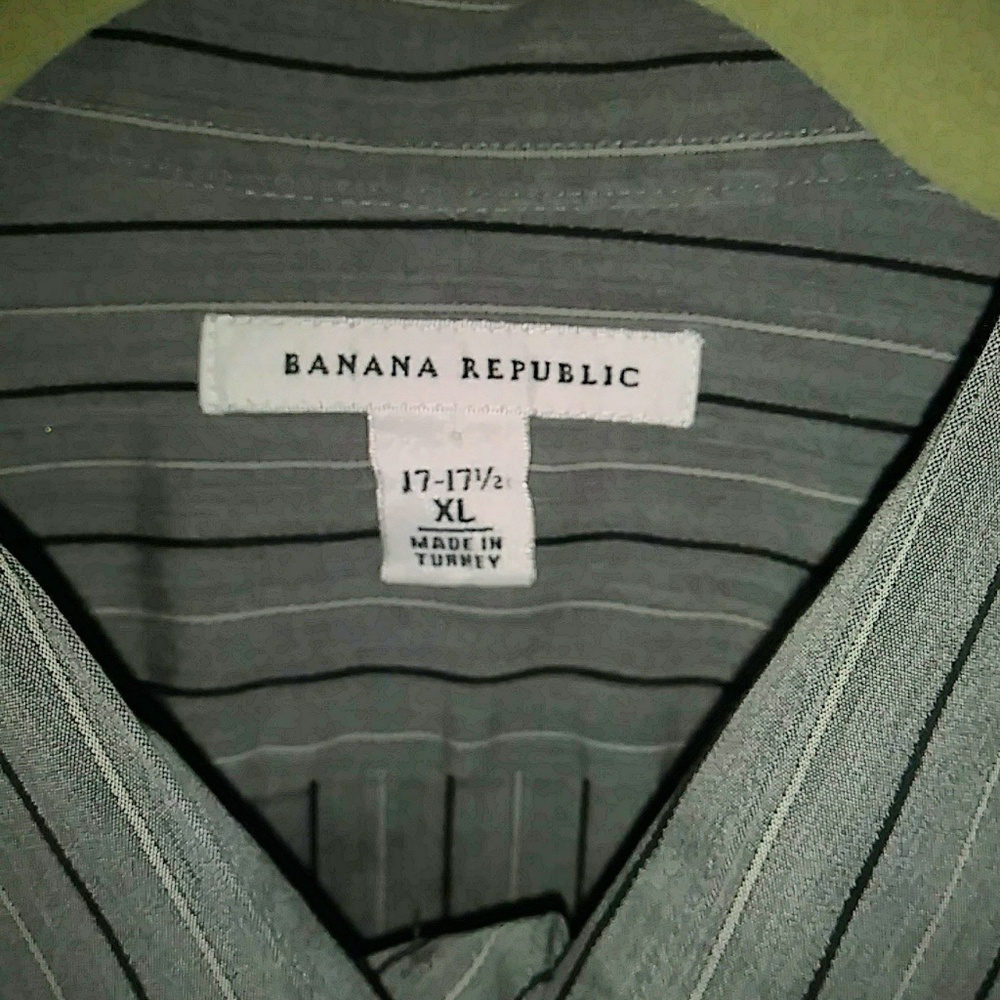 Banana Republic Men’s Button Up Long Sleeve Shirt XL - Picture 3 of 3